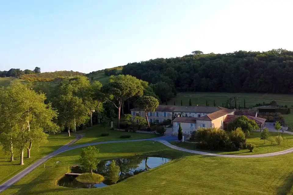 Le Domaine de La Bouriette - Image 1