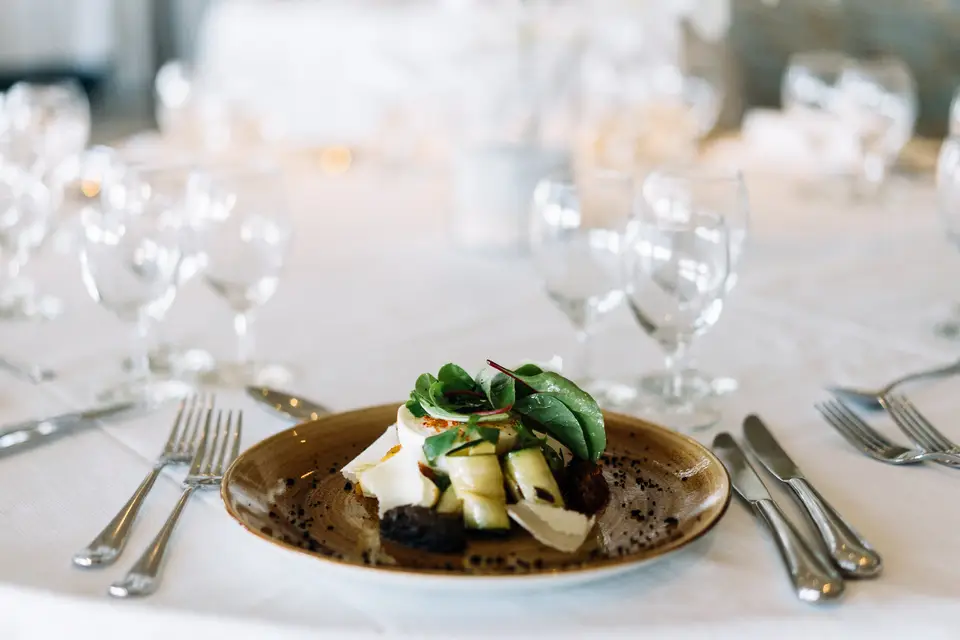 Everness Hotel & Resort - IMAGE