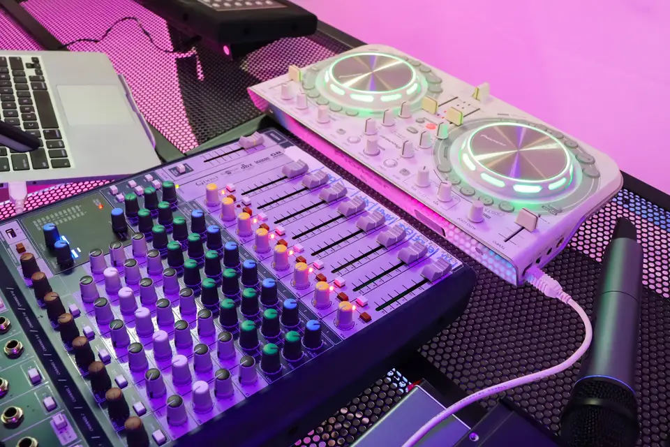 Fabrika Events - Image 1