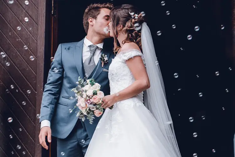 Eva Ora Tara - Image 1